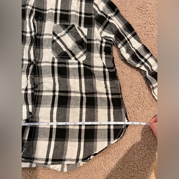 Women's TIME TRU black &white plaid flannel long sleeve shirt - Picture 5 of 10